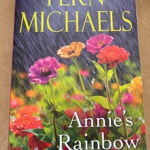 Book - New - Annie’s Rainbow by Fern Michaels - Paperback